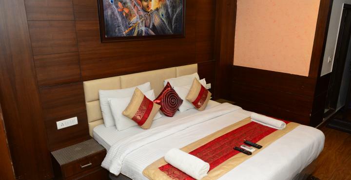 Hotel Shelton New Delhi Exterior photo